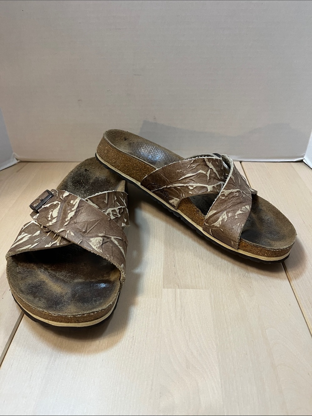 Birkenstock Birki’s Leather Camouflage Criss Cross Sandals Slides Men’s 43 or 10